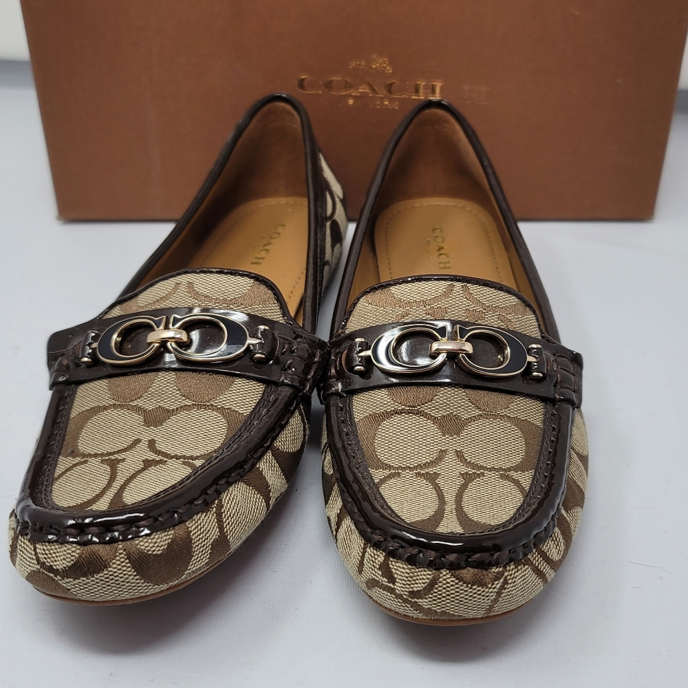 Coach loafers with box